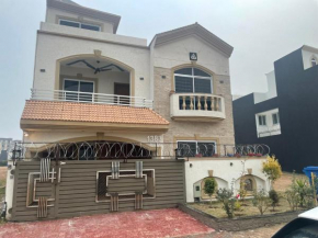 BAHRIA HOLLIDAY HOME